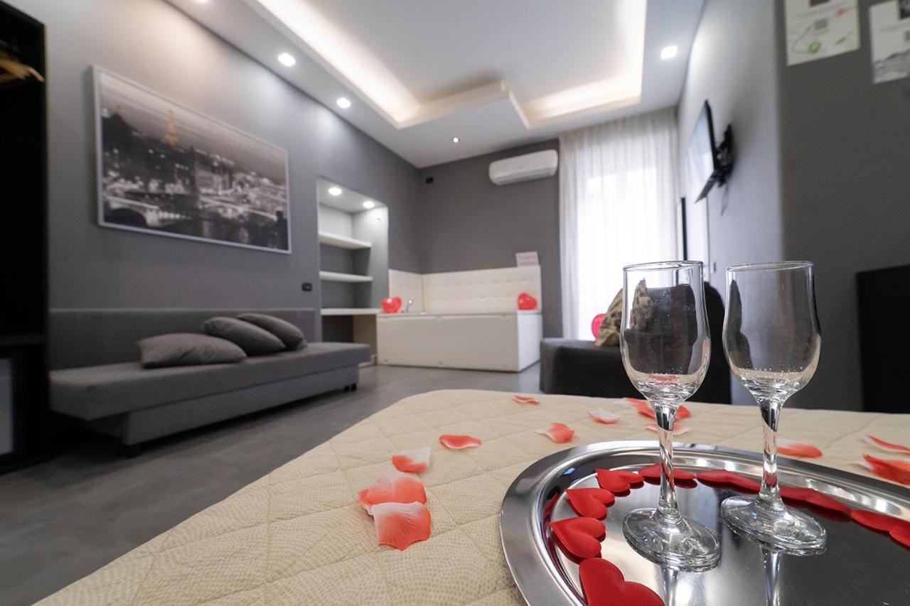 Royal House Napoli Centro, By Clapa Group Hotel Buitenkant foto