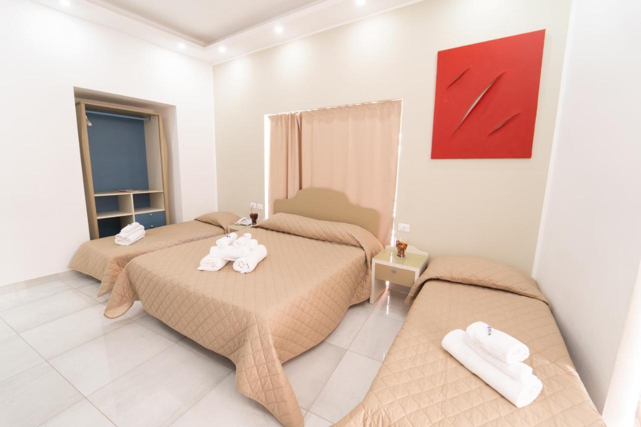 Royal House Napoli Centro, By Clapa Group Hotel Buitenkant foto